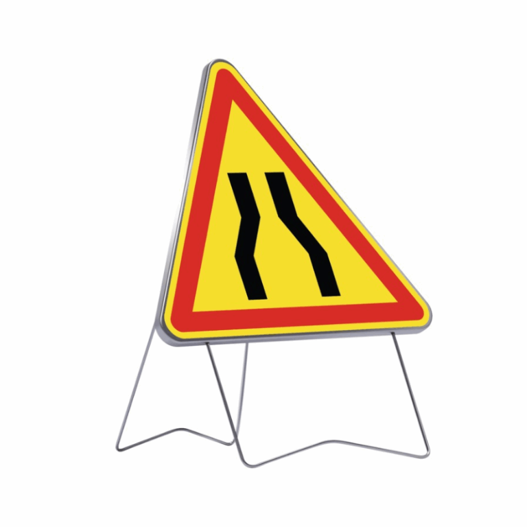 panneau signalisation ak3 chaussee retrecie